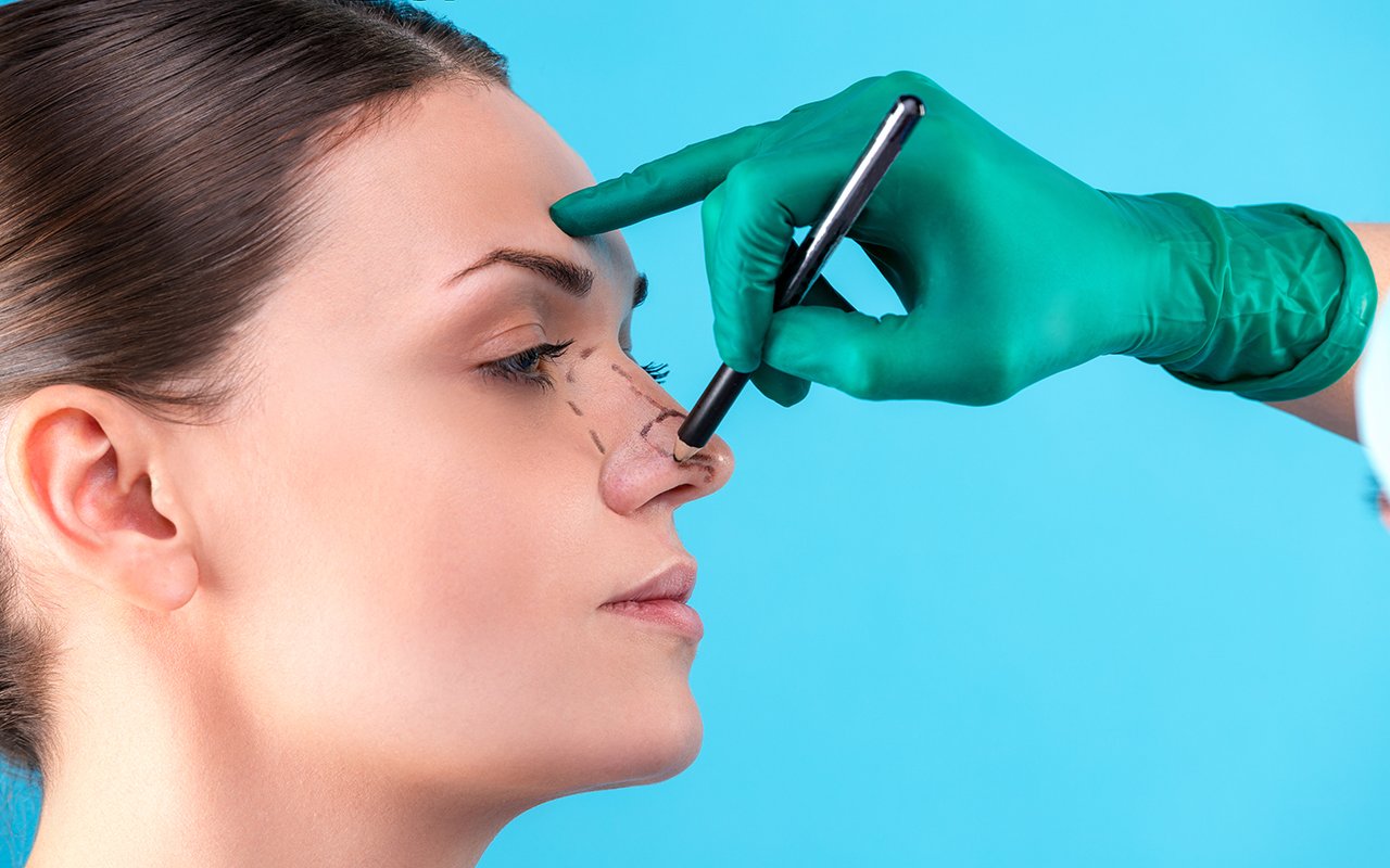 Rhinoplastie en Tunisie : le pack tout inclus pour changer de profil sans stress