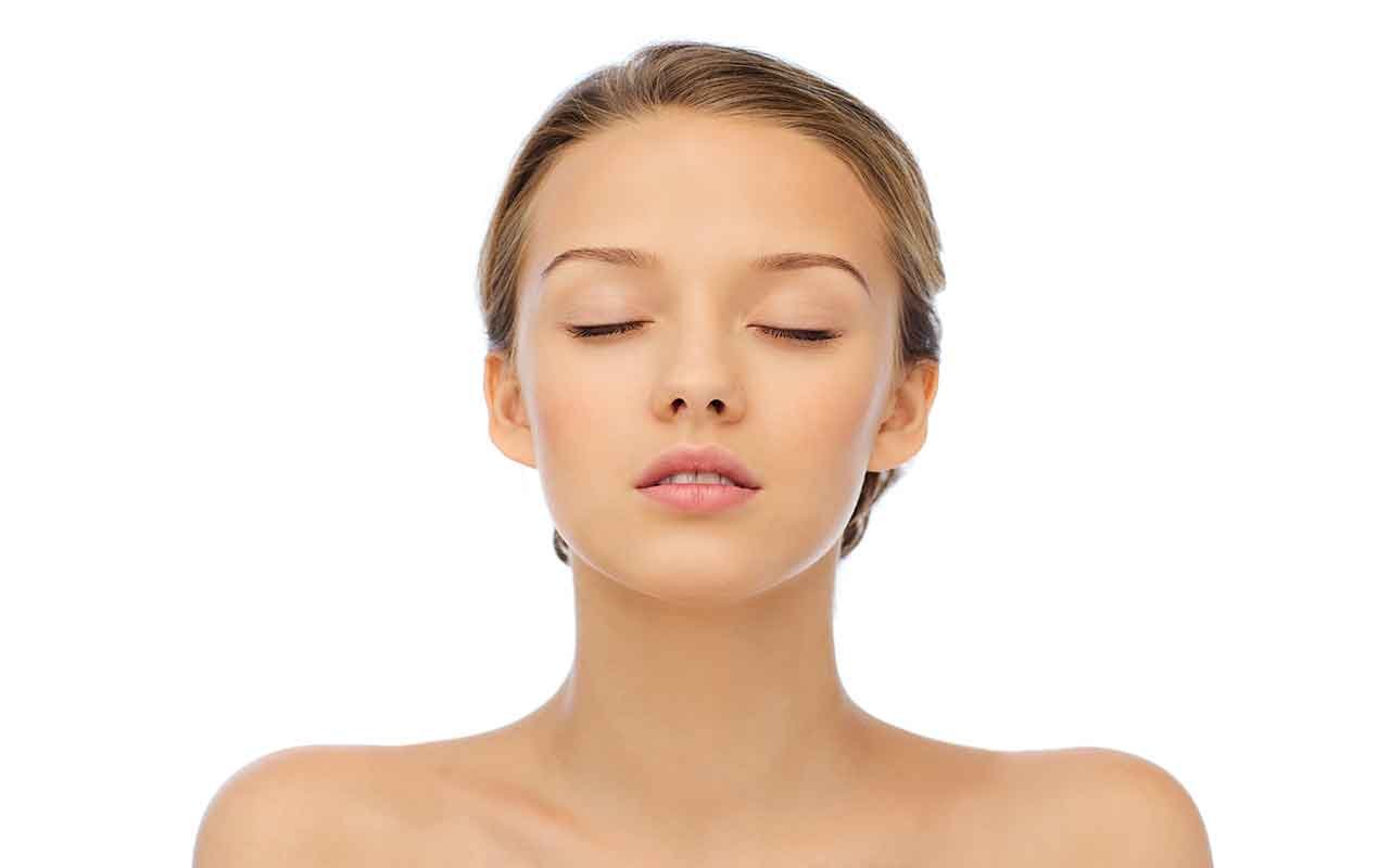 Chirurgie faciale du menton trop petit